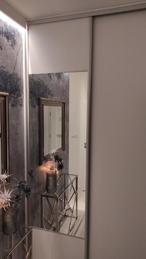 Sielska Apartament Zurawi Nad Jeziorem Ukiel Apartment ออลชติน ภายนอก รูปภาพ